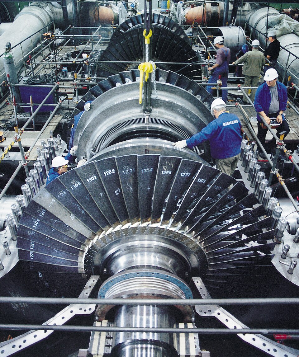 Technology Behavior: Technology in Industry and Everyday Life Knowledge